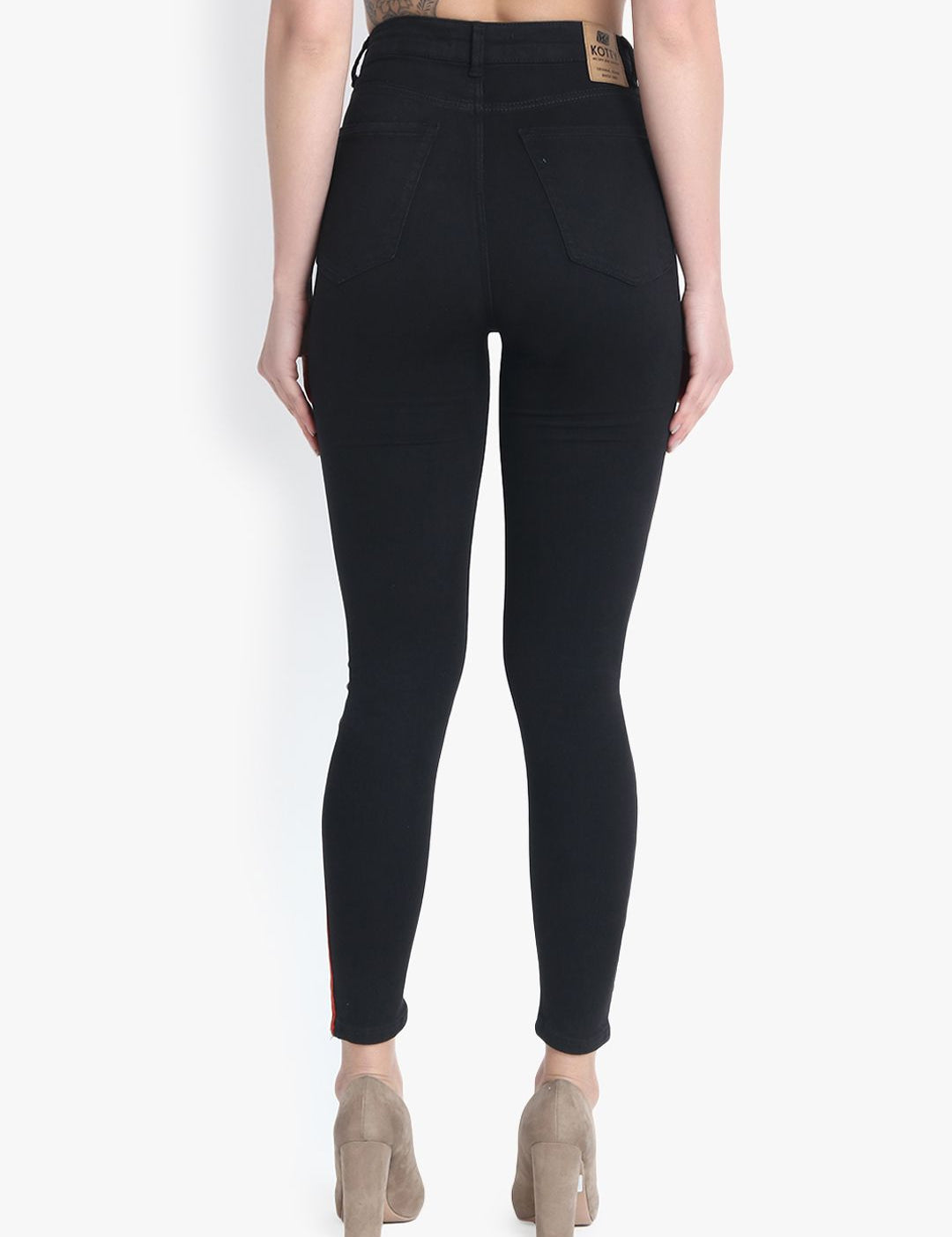 Kotty Women Black Skinny Fit High-Rise Clean Look Stretchable Jeans