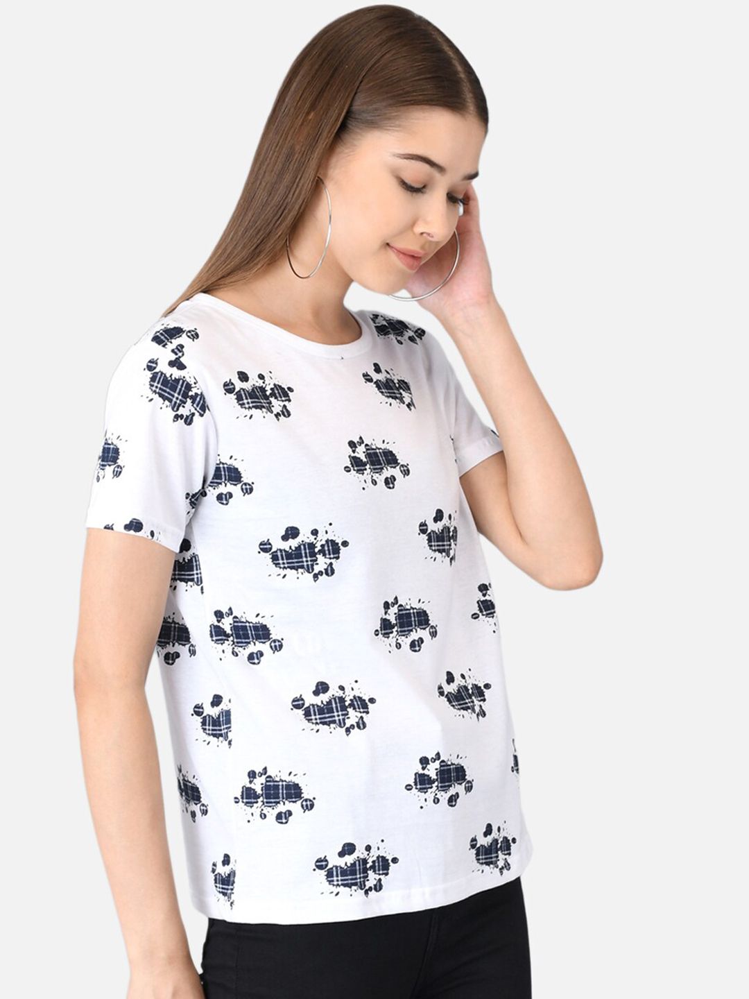 Kotty Women White Printed Round Neck T-shirt
