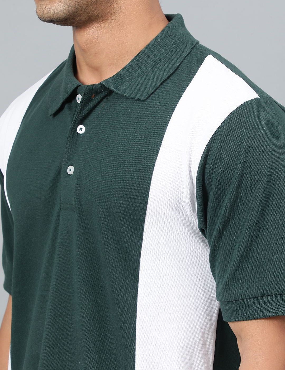 Kotty Men Colourblocked Polo Collar T-shirt