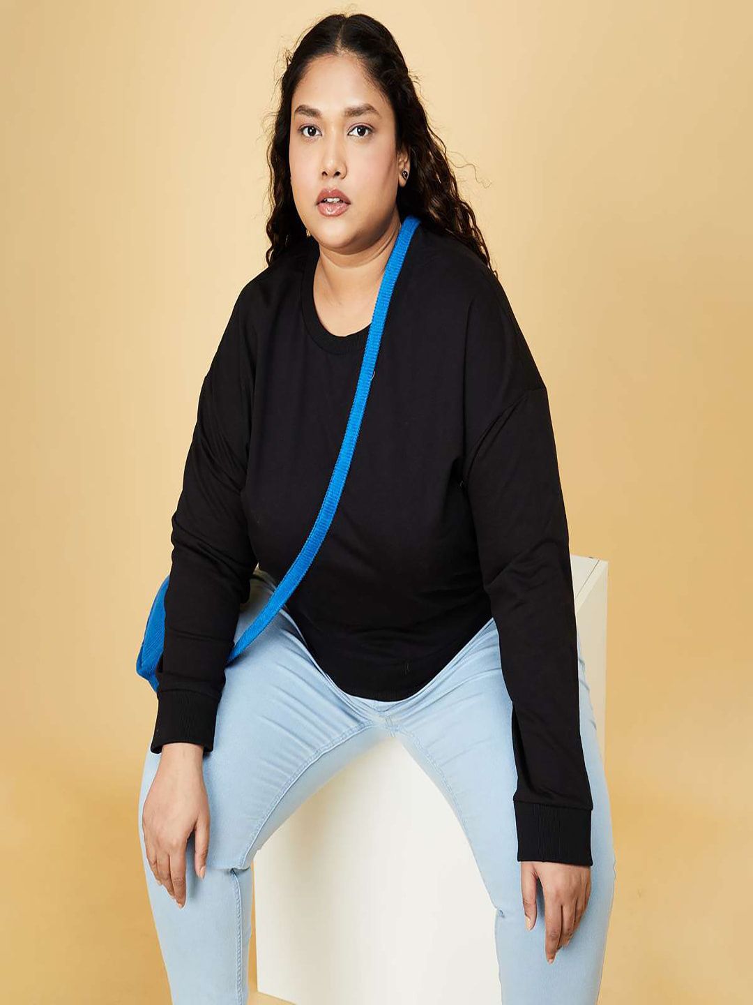 Kotty Plus Size Round Neck Fleece Sweatshirt