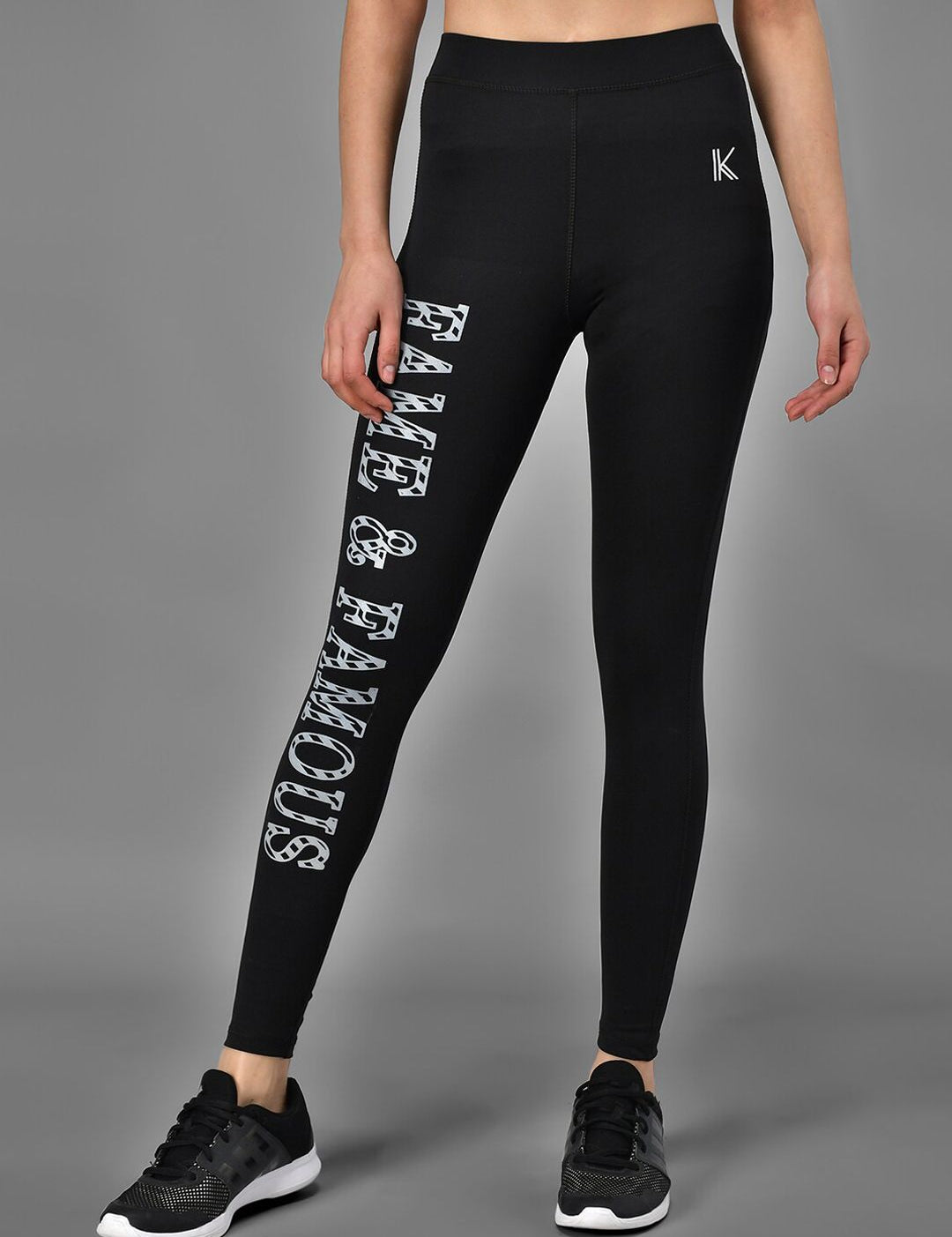 Kotty Women Black & White Printed Tights