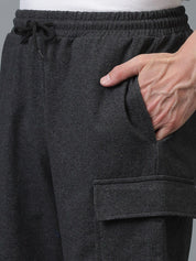 Kotty Men Low-Rise Cargo Shorts