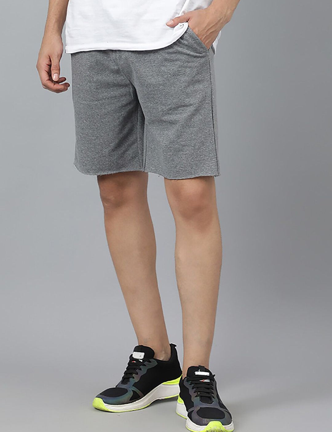 Kotty Men Grey Mid-Rise Regular Shorts