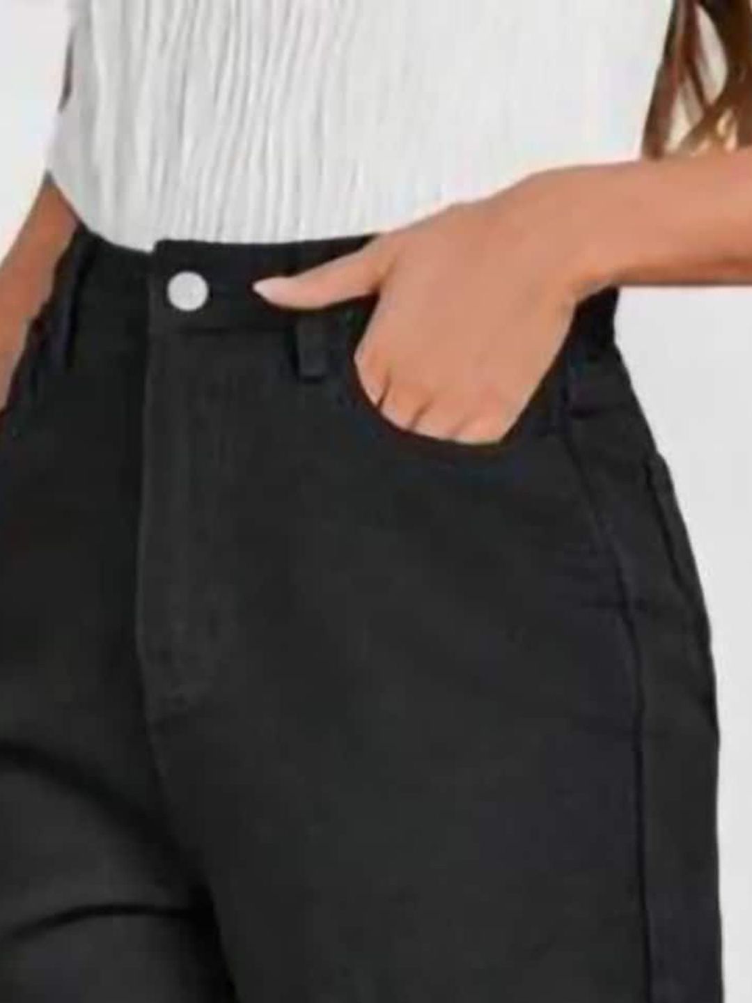 Kotty Women Black Jean Straight Fit High Rise Clean Look Stretchable Jeans