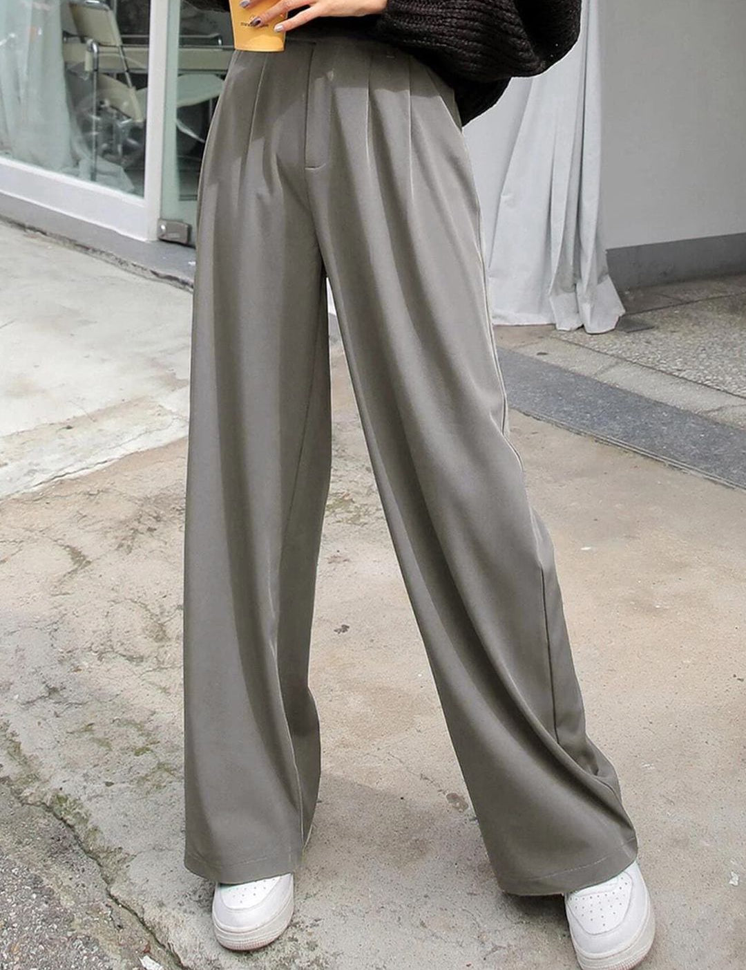 KOTTY Basics Women Relaxed Straight Leg Straight Fit High-Rise Easy Wash Pleated Trousers