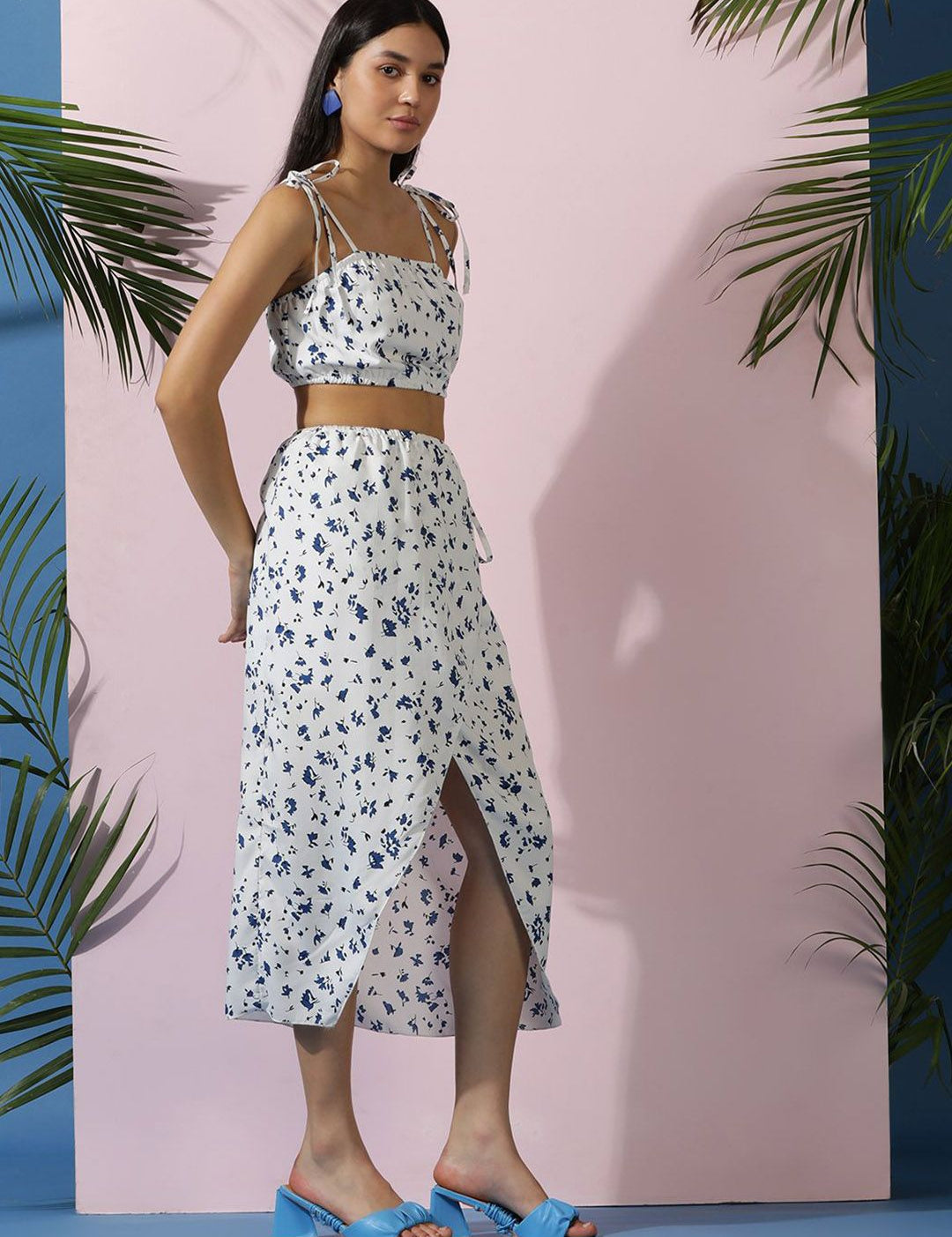 Kotty White Floral Printed Crop Top & Skirt