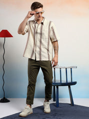 Kotty Men Geometric Self Design Cotton Sheer Casual Shirt