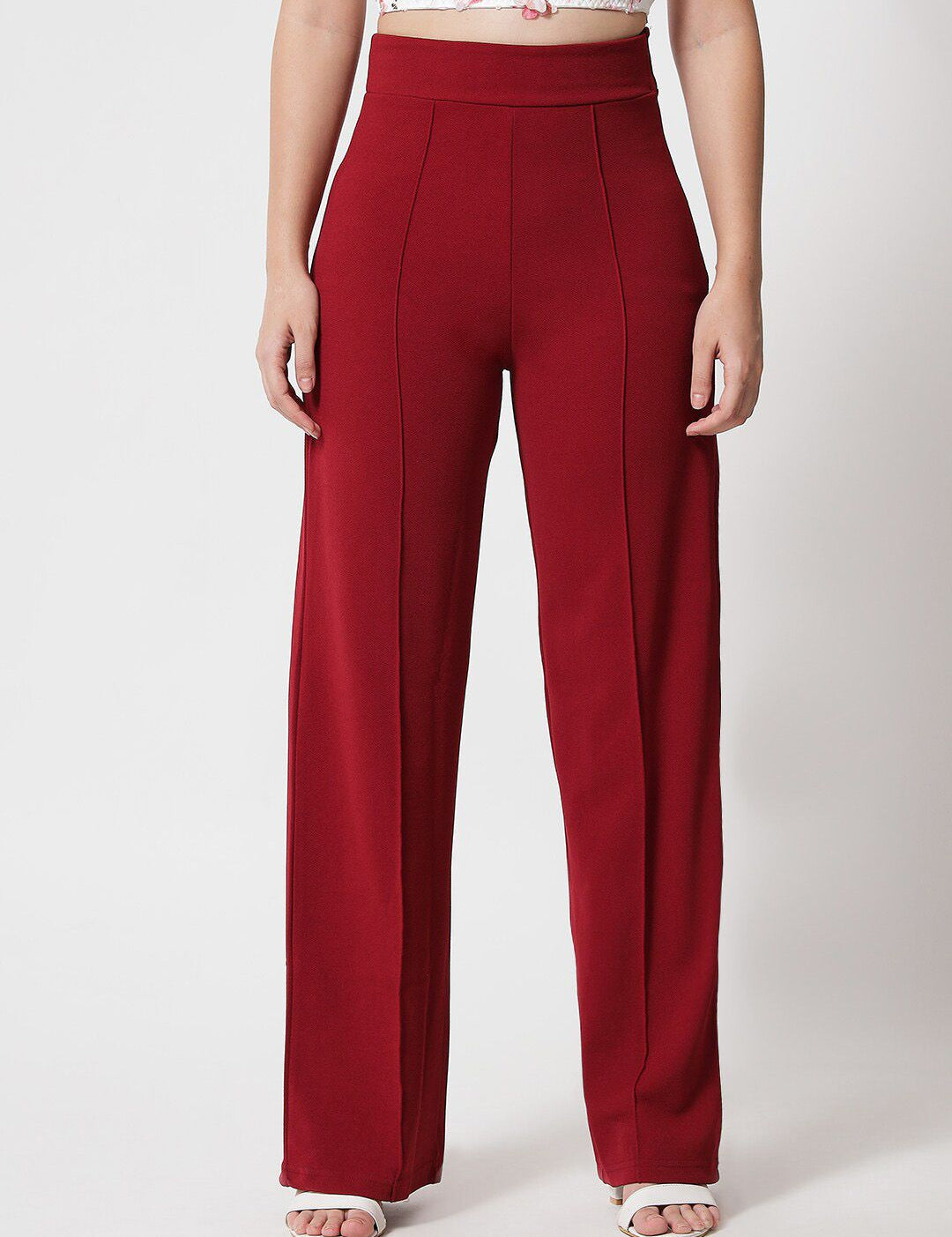 Kotty Women Maroon Relaxed Straight Fit High-Rise Easy Wash Pleated Trousers
