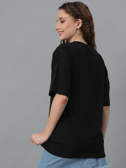 Kotty Typography Printed Round Neck  Drop-Shoulder Sleeves Pure Cotton Oversized T-shirt