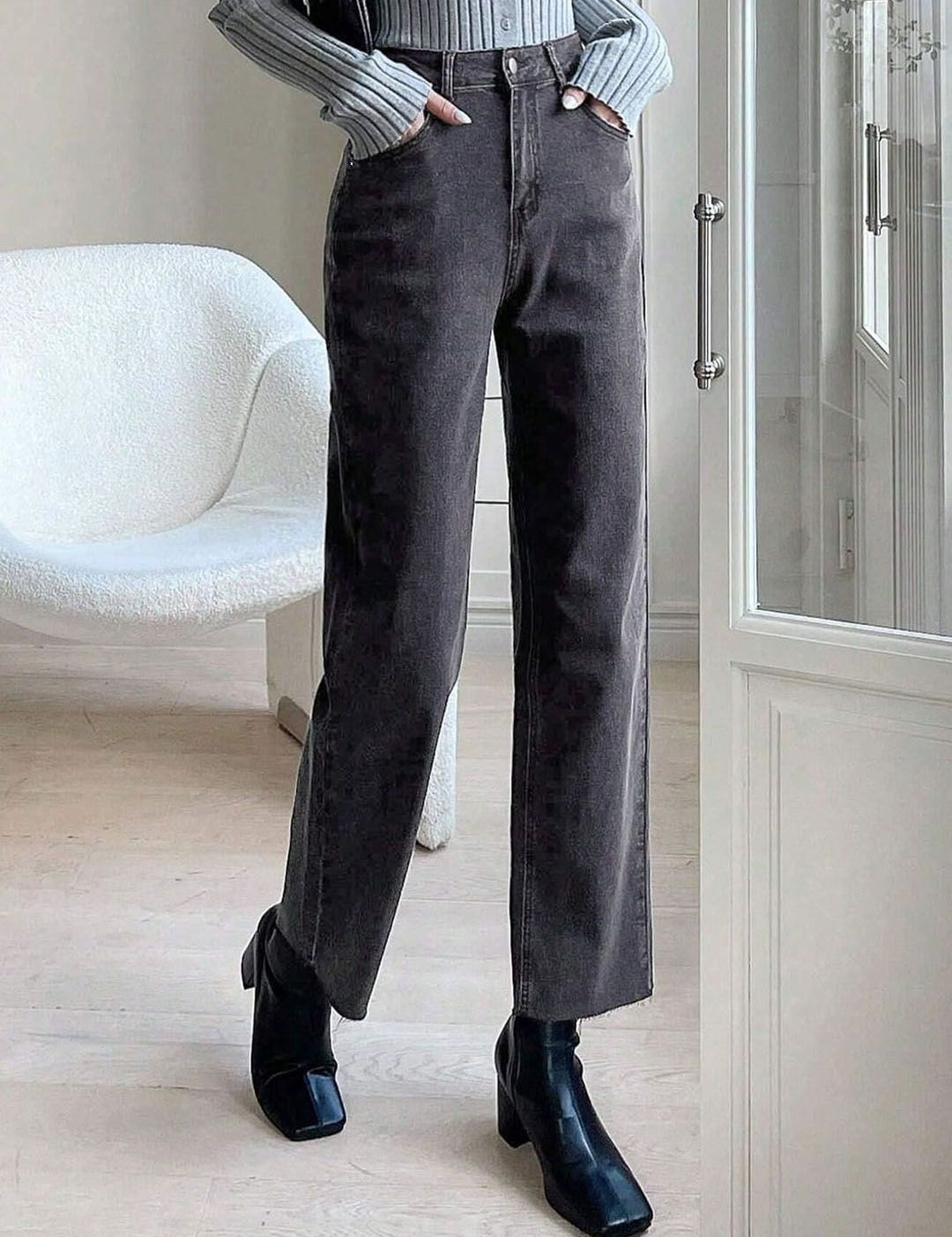 Kotty Women Straight Fit High-Rise Stretchable Jeans