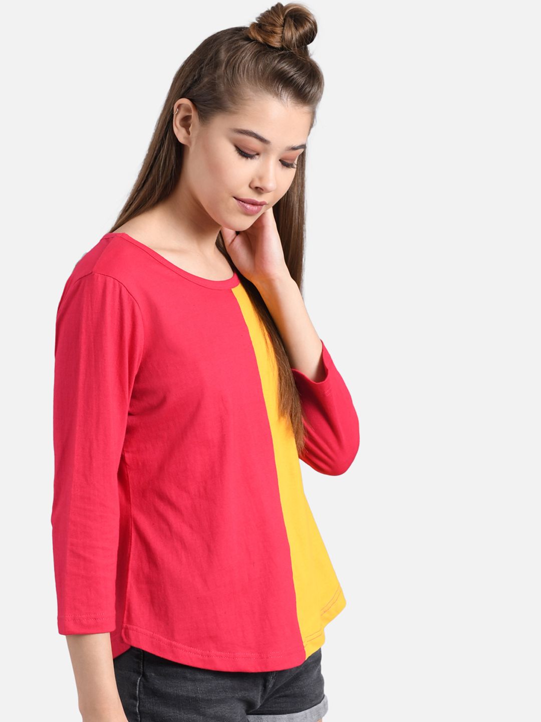 Kotty Women Pink & Yellow Colourblocked Round Neck T-shirt