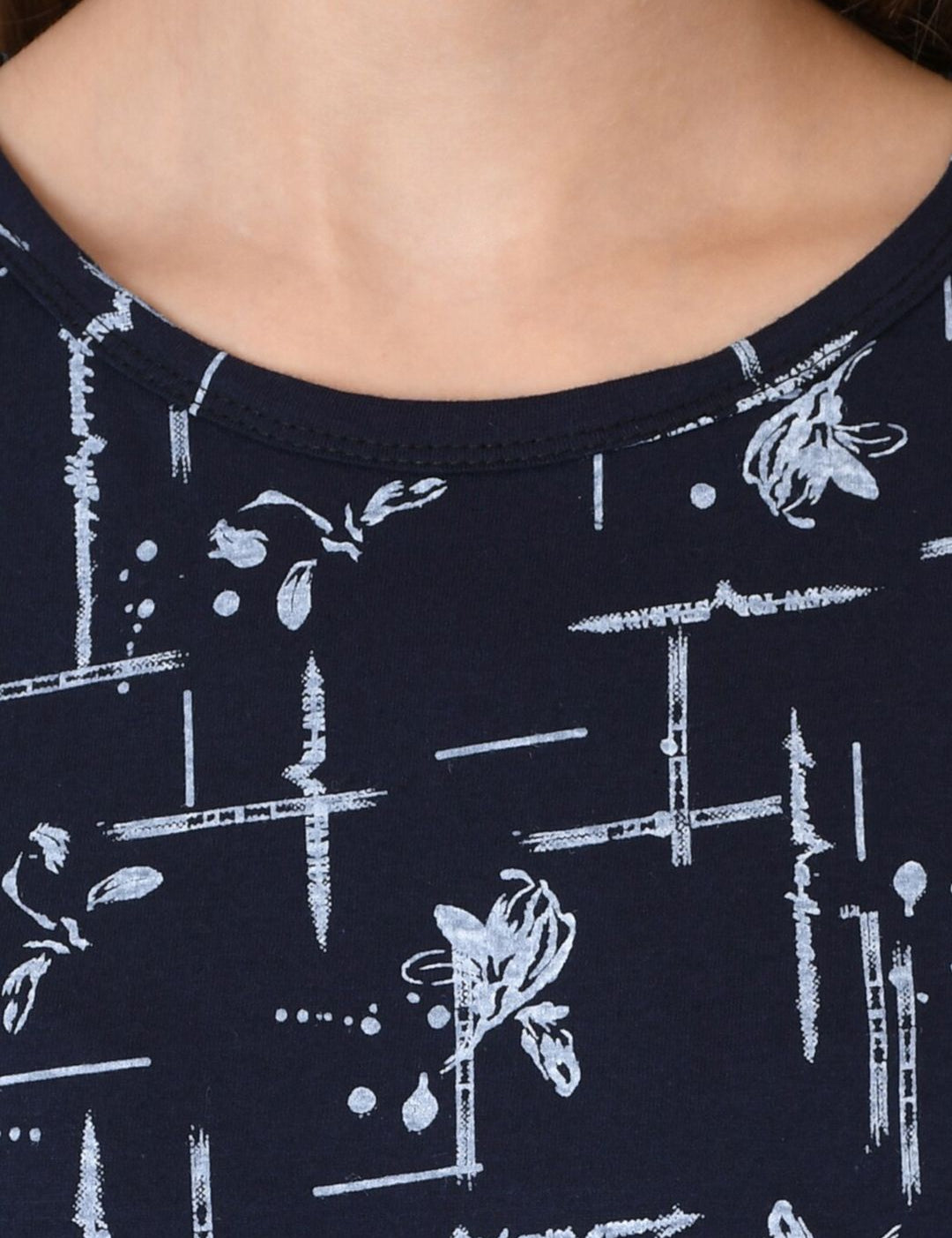 Kotty Women Blue Printed Round Neck T-shirt