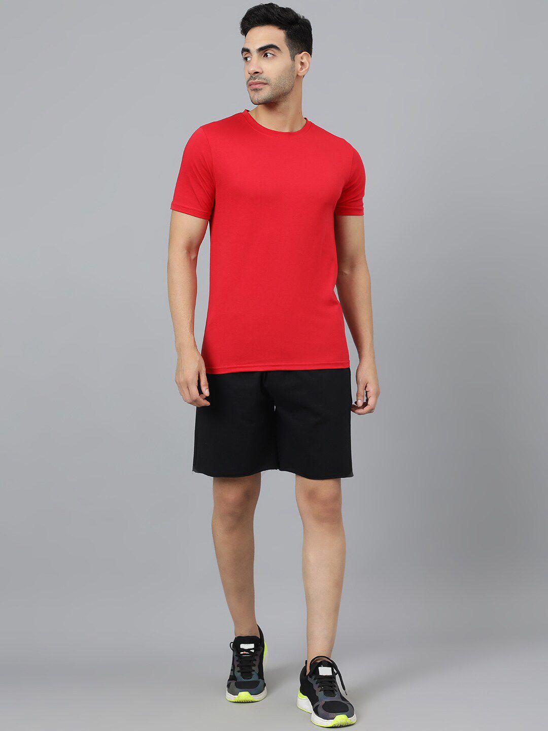 Kotty Men Black Mid-Rise Regular Shorts