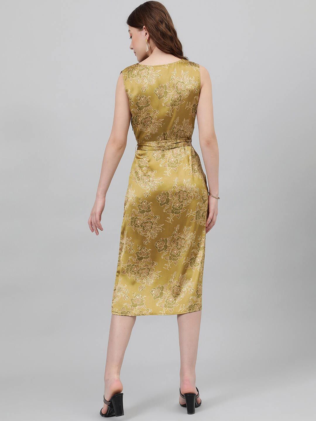 Kotty Green & White Floral Printed Cowl Neck Satin Sheath Midi Dress