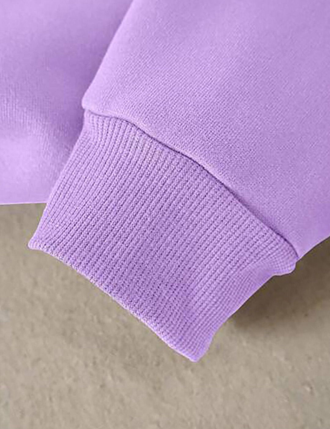 Kotty Graphic Printed Round Neck Fleece Pullover