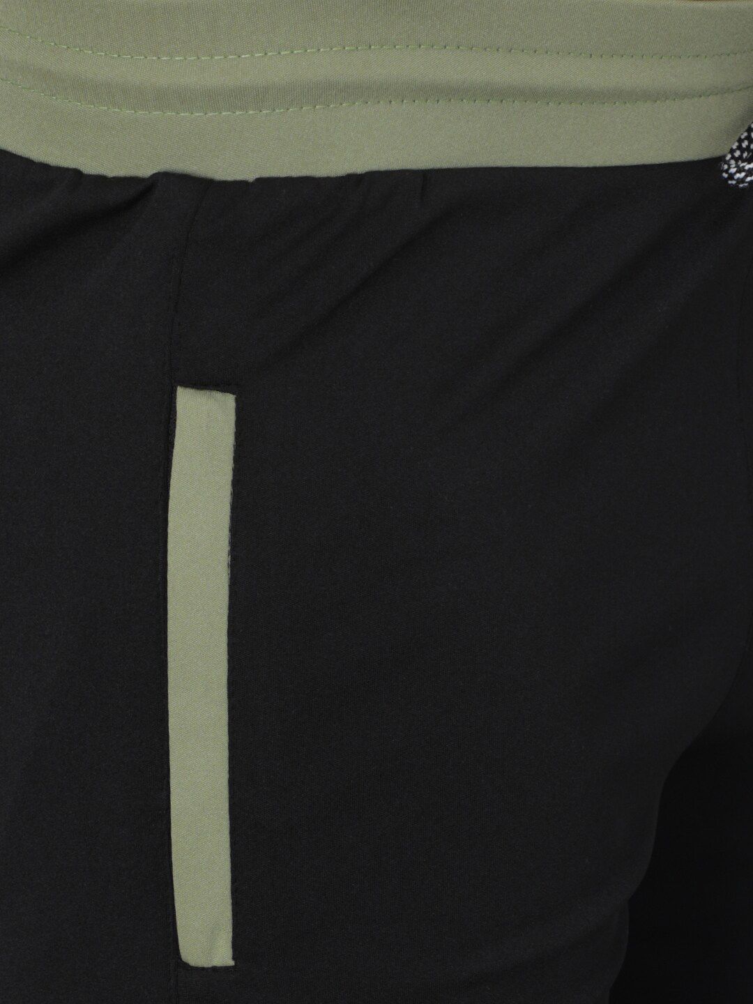 Kotty Men Black Solid Straight-Fit Track Pants