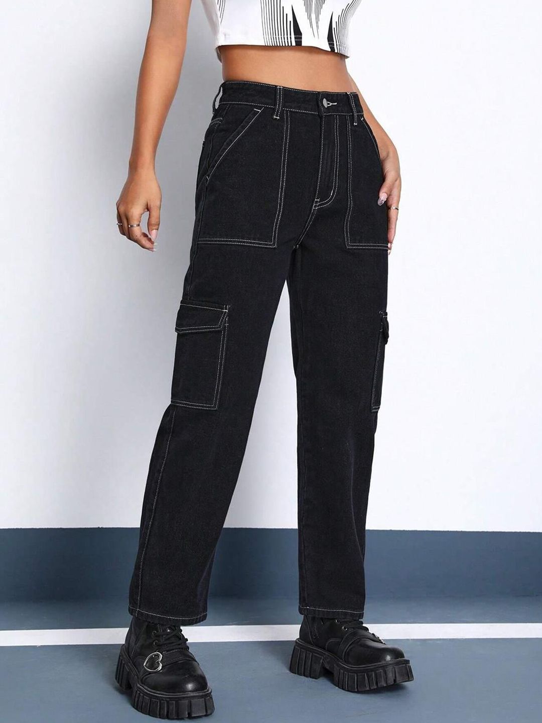 Kotty Women Black Jean Clean Look Straight Fit High-Rise Stretchable Jeans