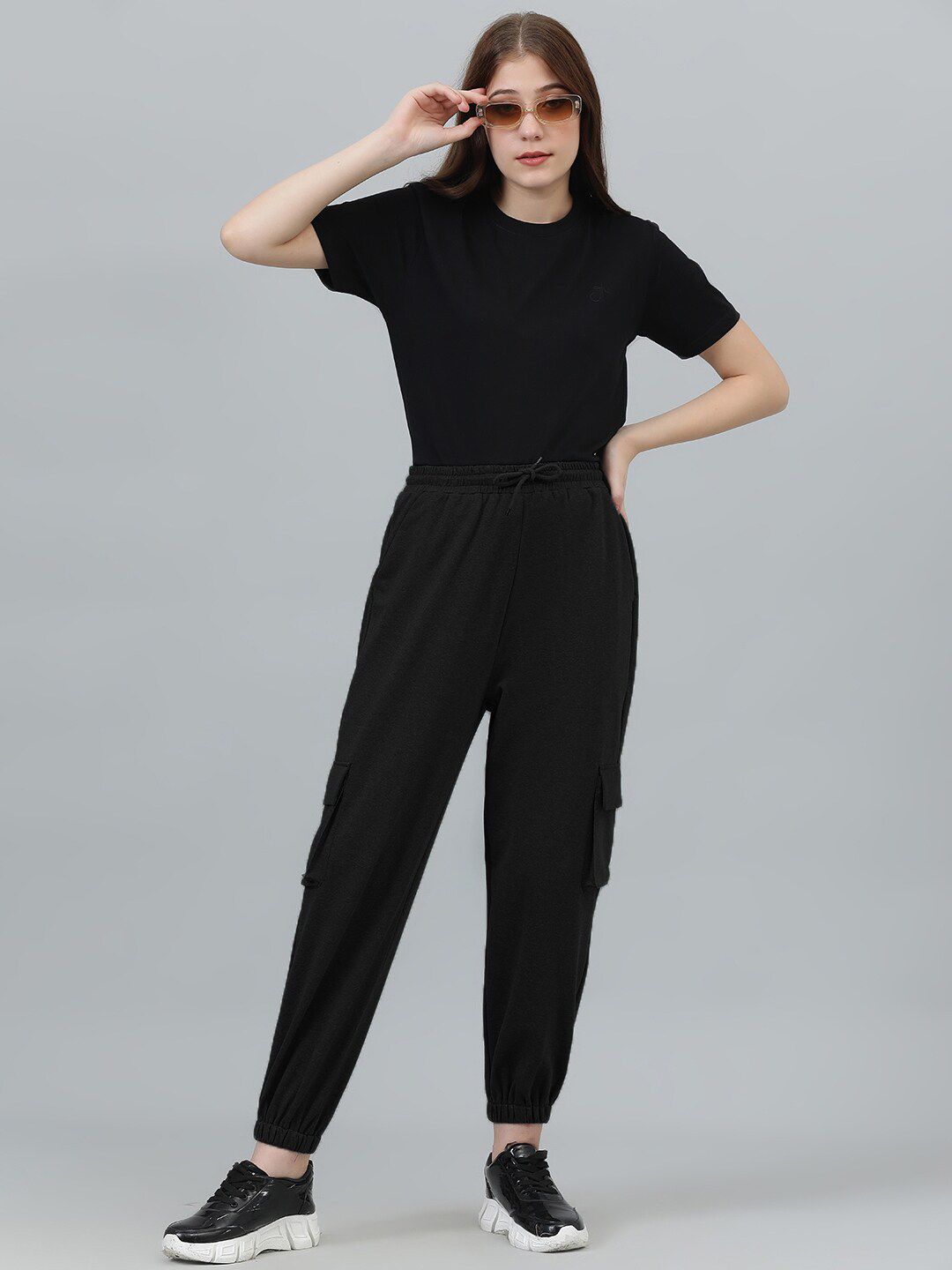 Kotty Women Black Relaxed Fit Mid-Rise Cotton Joggers