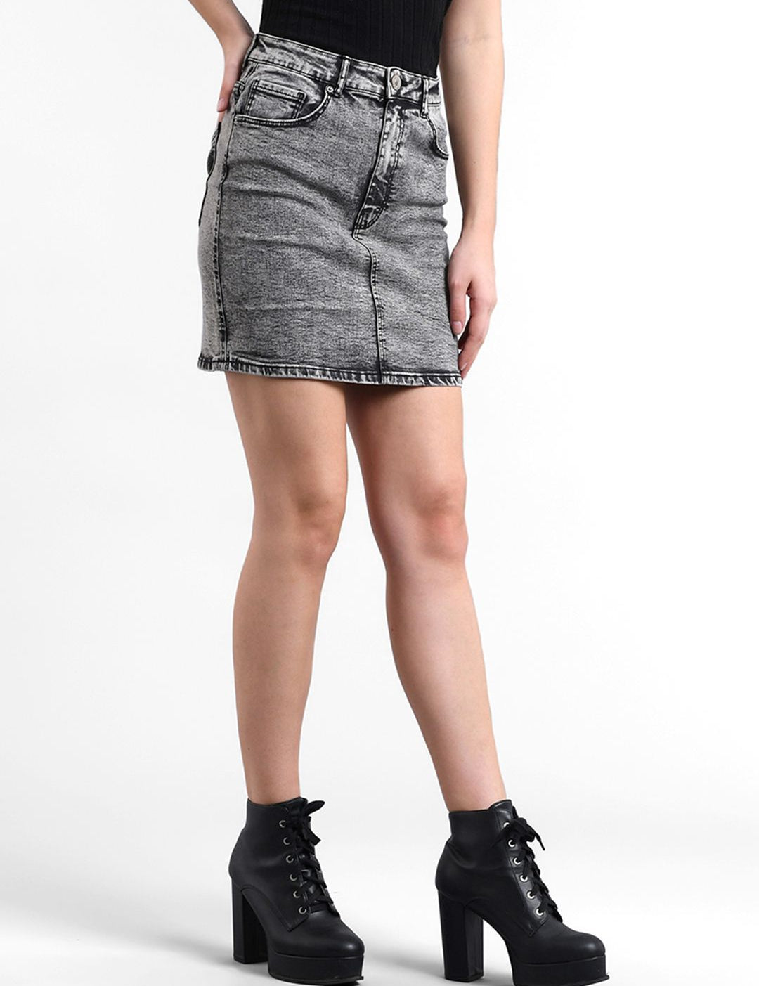 Kotty Women Grey Solid Denim Mini Straight Skirt