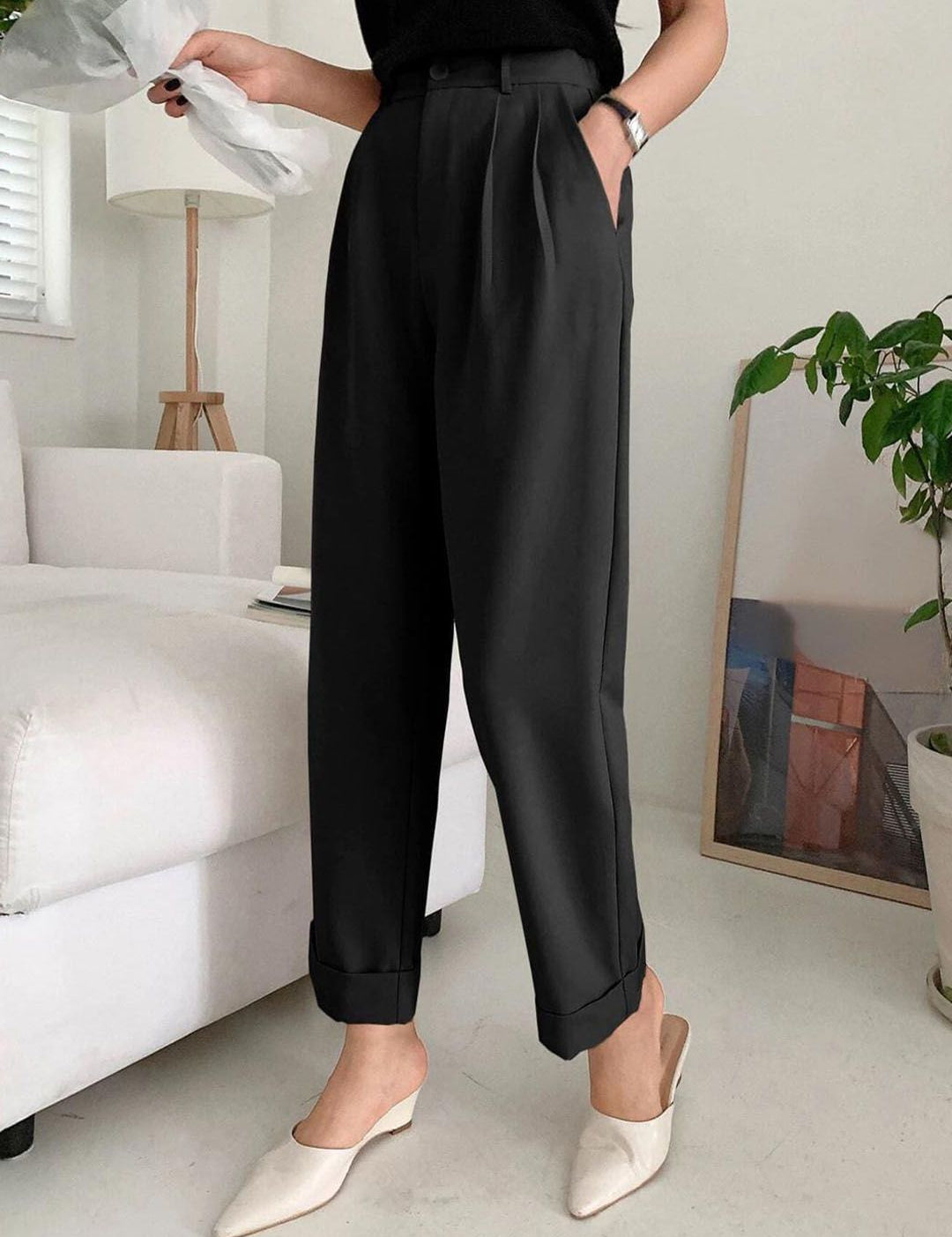 Kotty Women Relaxed Straight Leg Straight Fit High-Rise Parallel Trousers