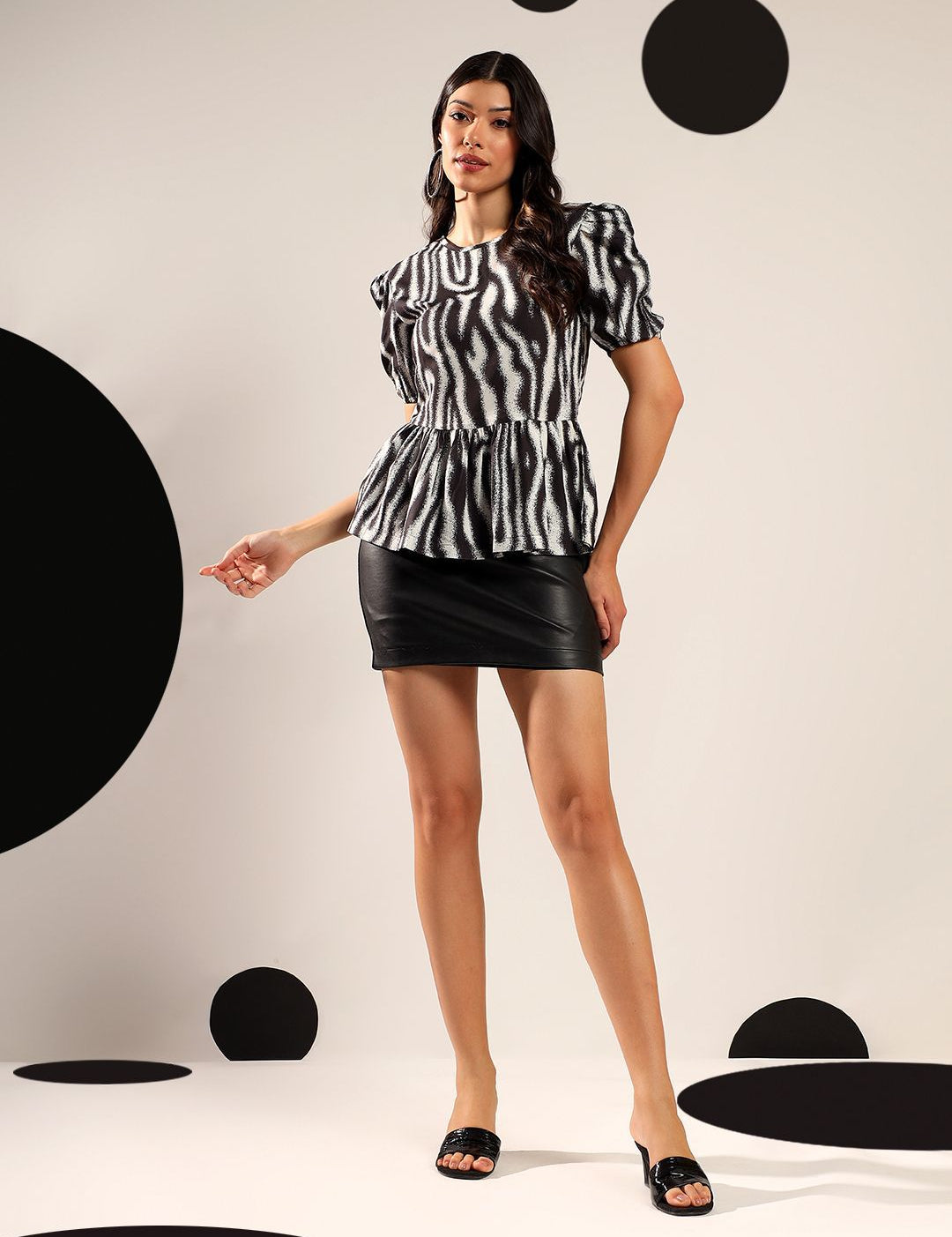 Kotty Women Boat Neck Puff Sleeve Peplum Top