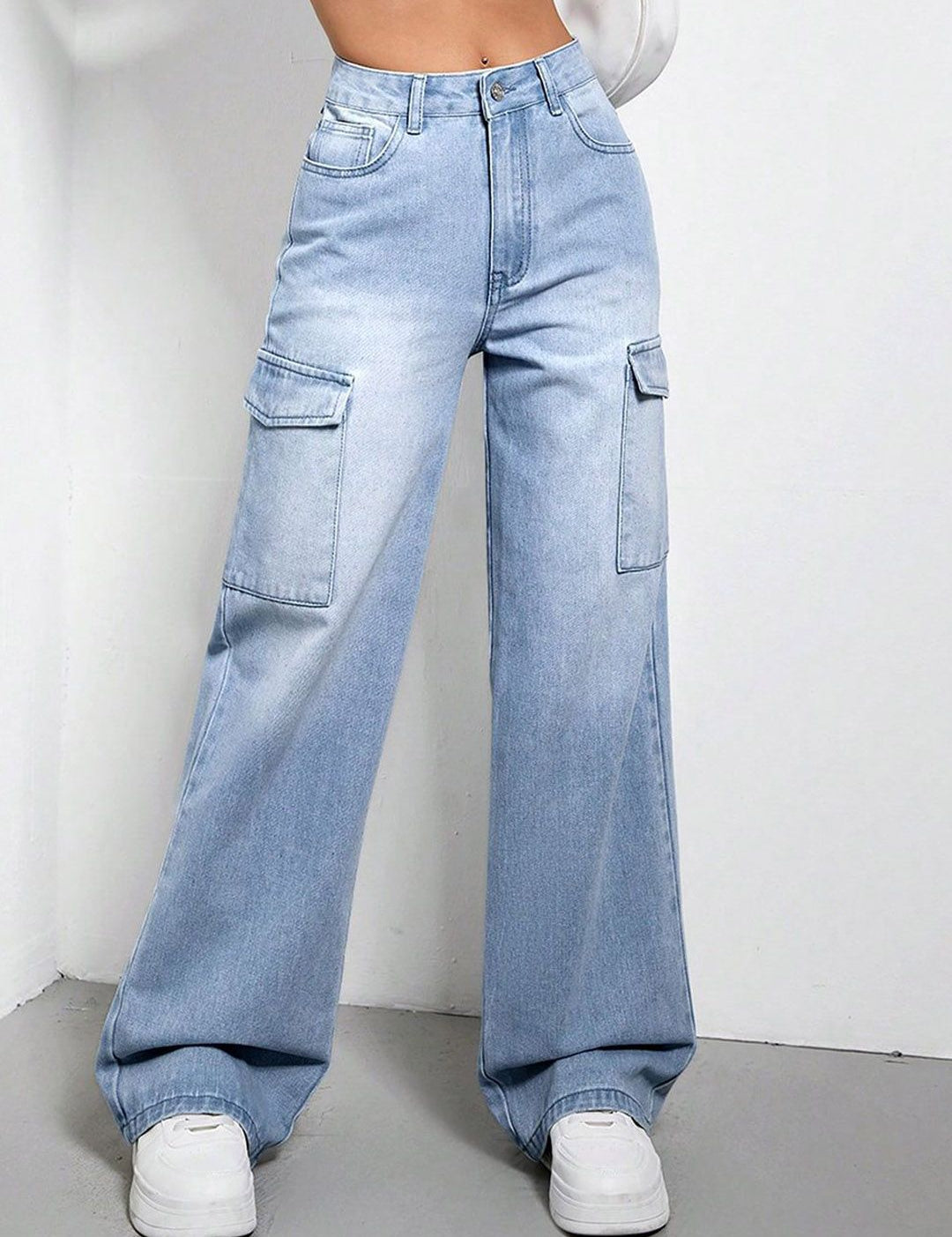 Kotty Women Straight Fit High-Rise Stretchable Jeans