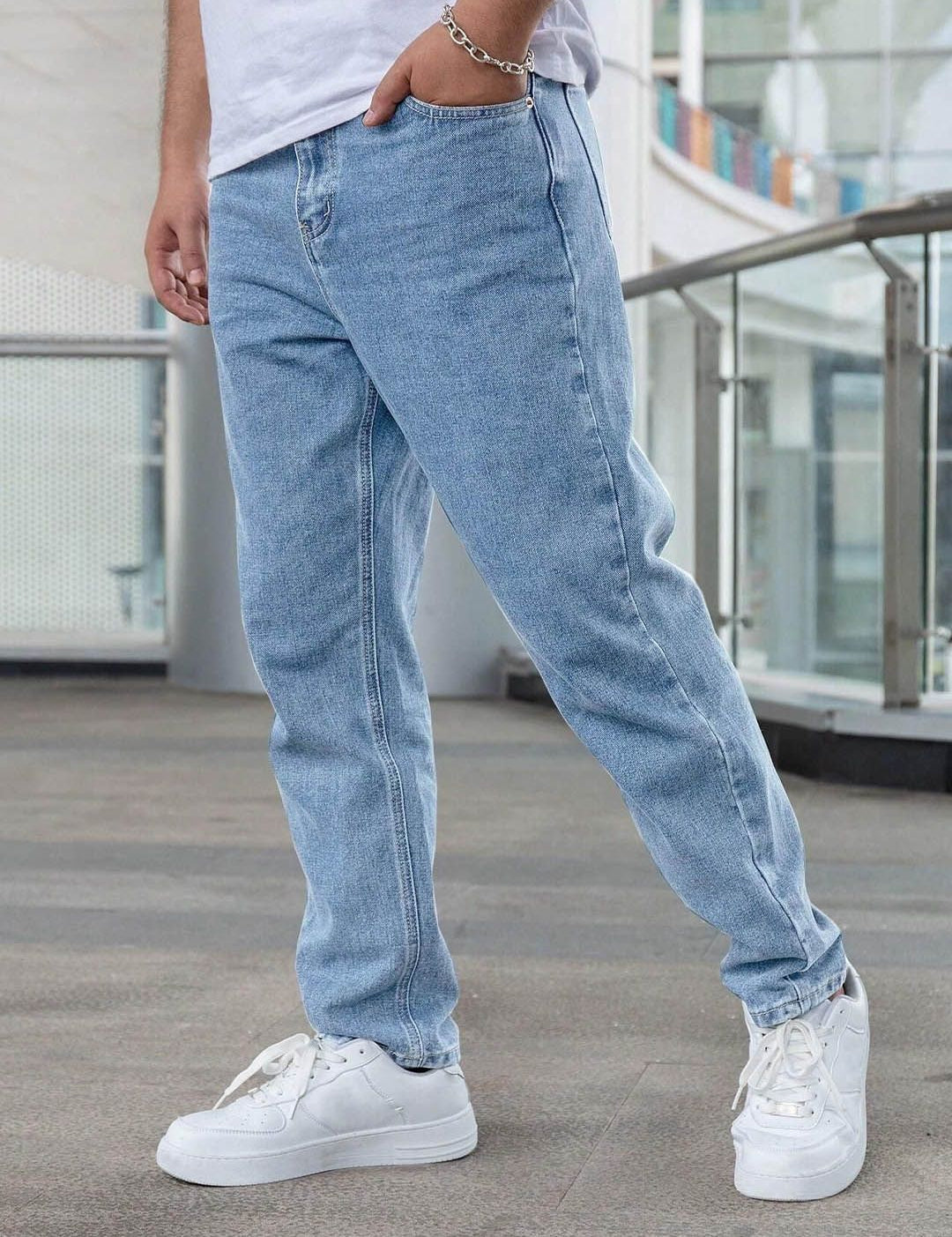 Kotty Men Straight Fit Low-Rise Stretchable Jeans