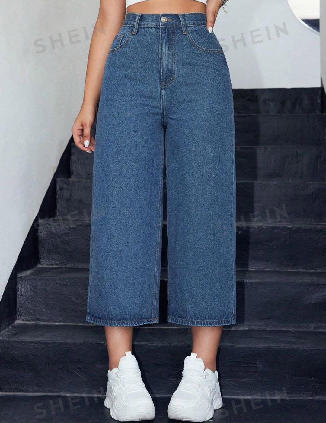 Kotty Women Blue Jean Straight Fit High-Rise Stretchable Jeans