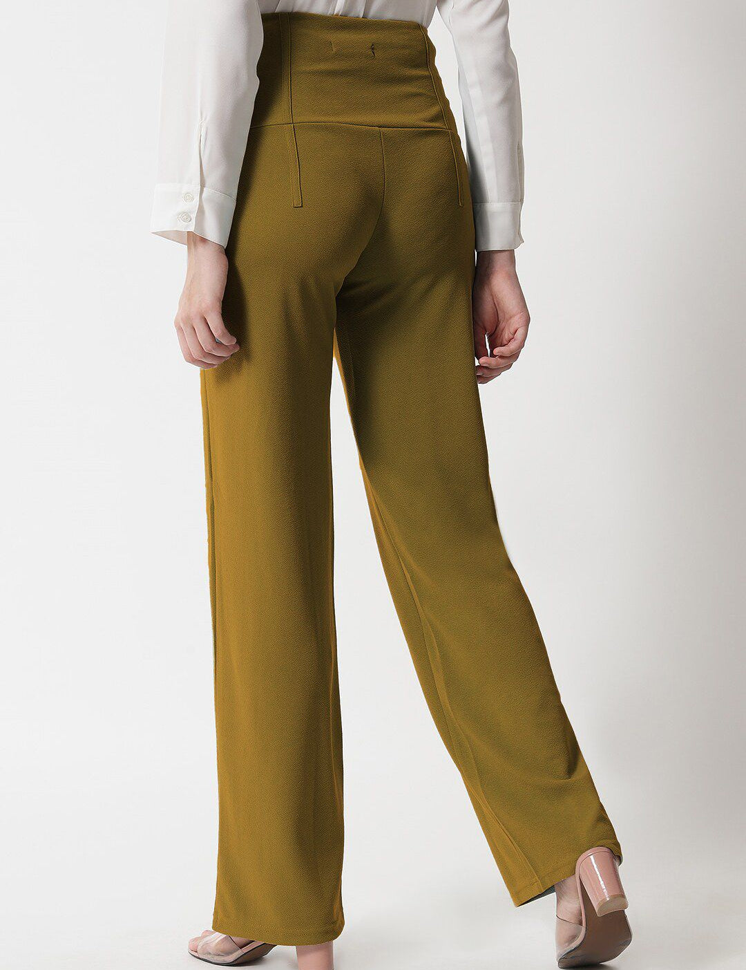 Kotty Women Brown Relaxed Straight Fit High-Rise Easy Wash Pleated Trousers