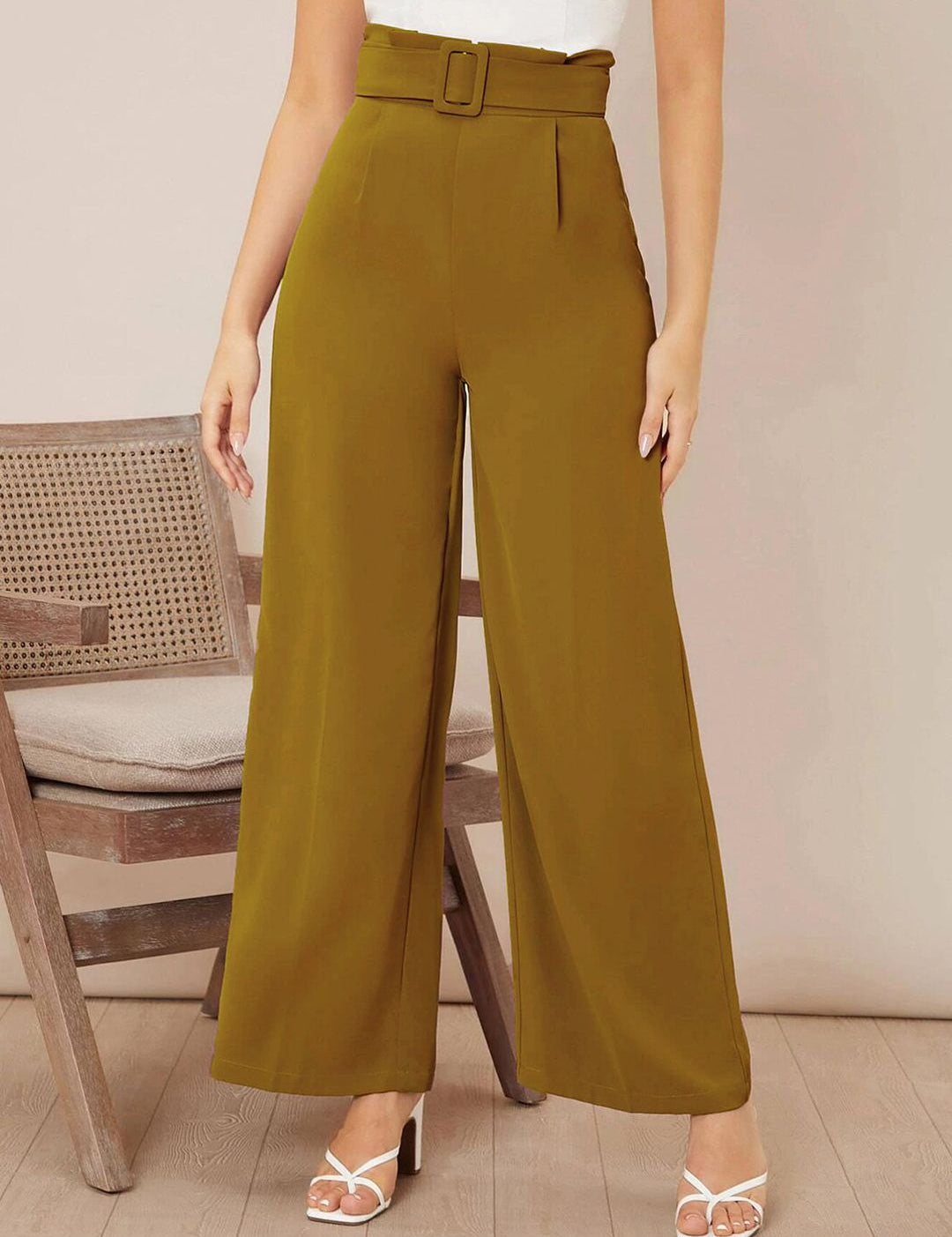 KOTTY BIZwear Women Relaxed Straight Fit High-Rise Easy Wash Pleated Trousers