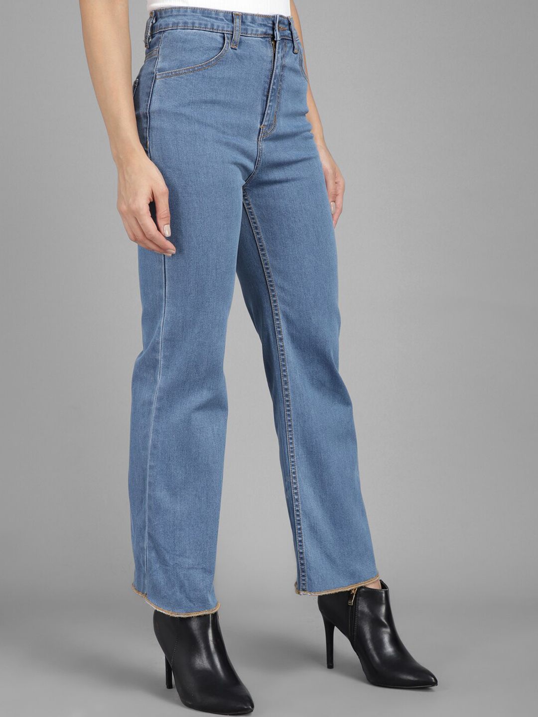 Kotty Women Blue Flared High-Rise Clean Look Jeans