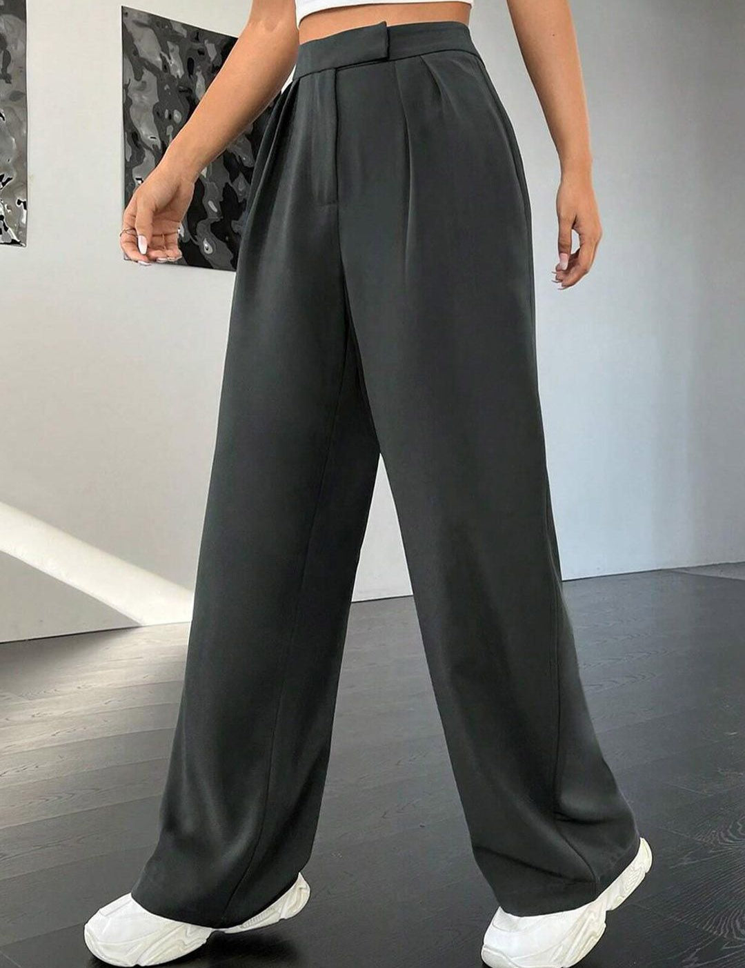 Kotty Women Grey Relaxed Straight Leg Straight Fit High-Rise Trousers