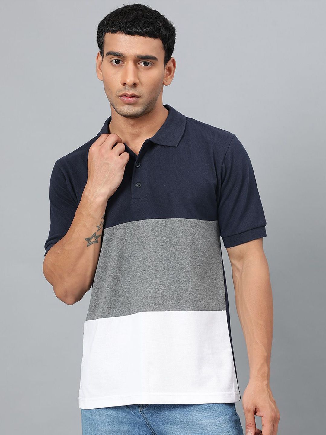 Kotty Men Colourblocked Polo Collar T-shirt