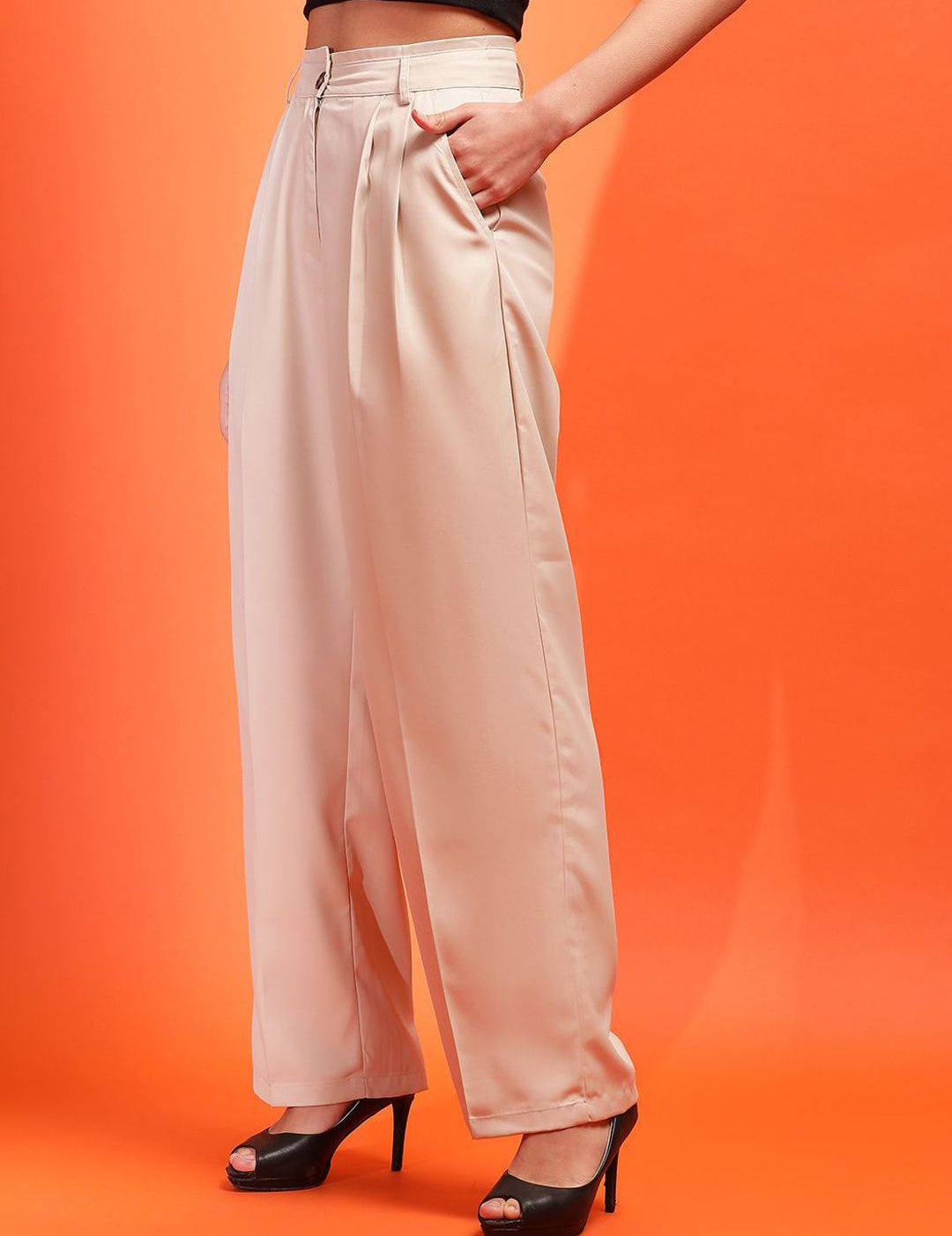 KOTTY BIZwear Women Relaxed Straight Fit High-Rise Easy Wash Pleated Parallel Trousers