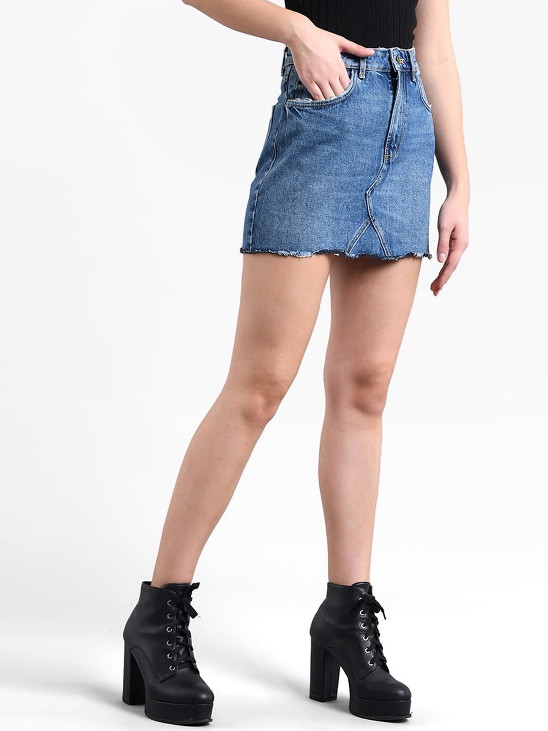 Kotty Women Blue Solid Mini Denim Raw Edge Skirt