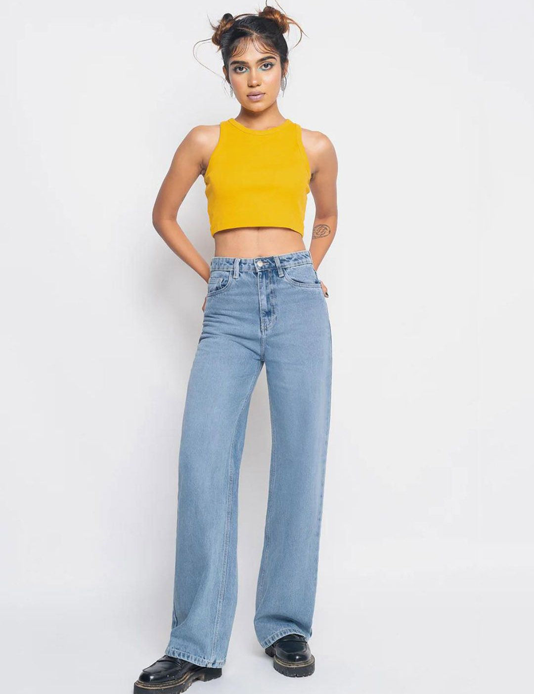 Kotty Women Jean Wide Leg High-Rise Light Fade Stretchable Jeans