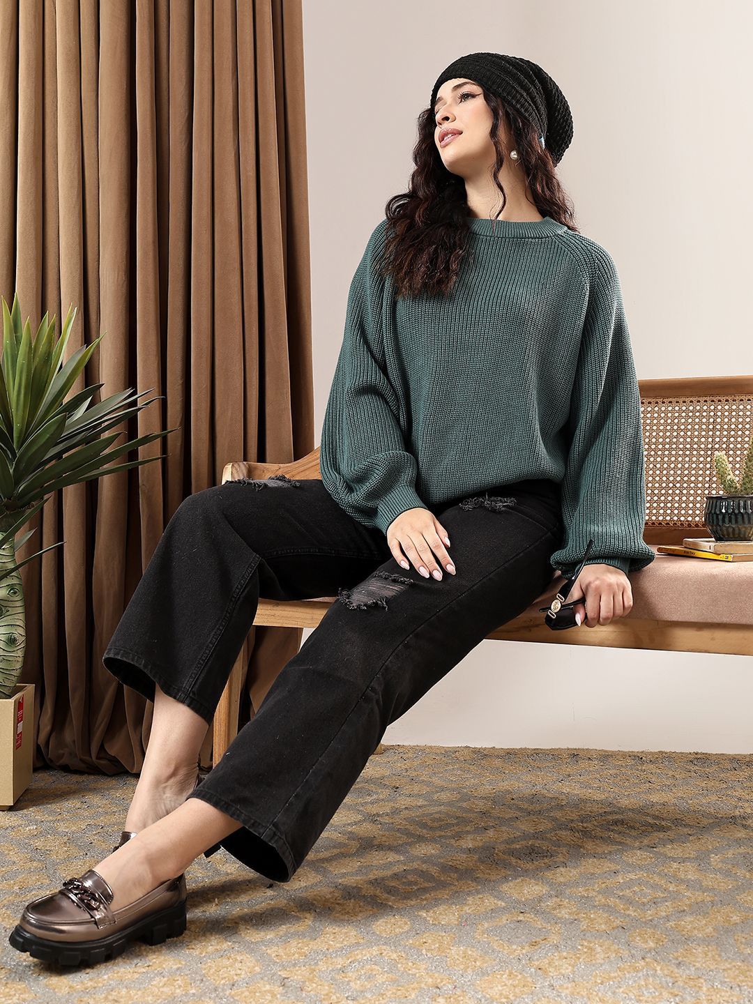 Kotty Women Round Neck Ribbed Pullover