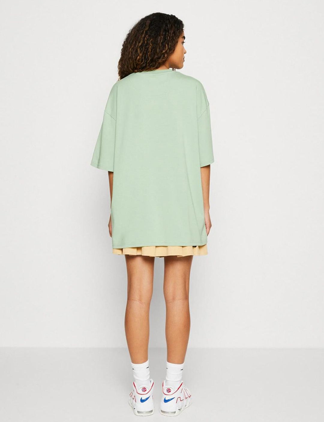 KOTTY Basics Round Neck Oversized T-shirt