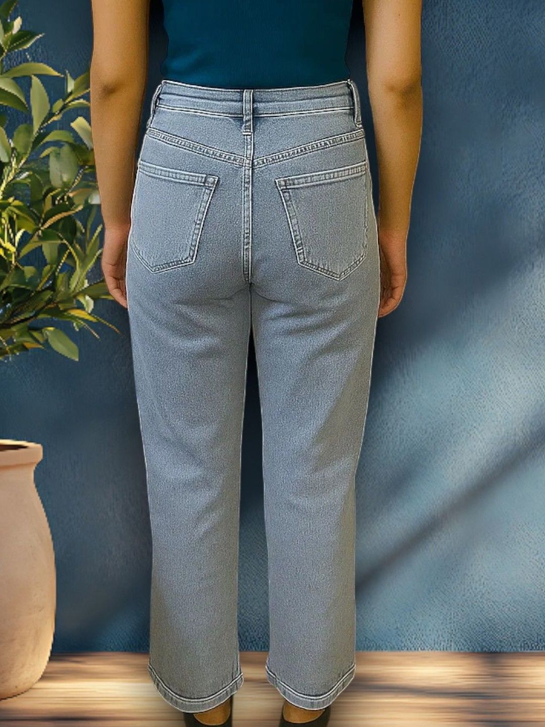 Kotty Women Regular Fit High-Rise Light Fade Stretchable Jeans