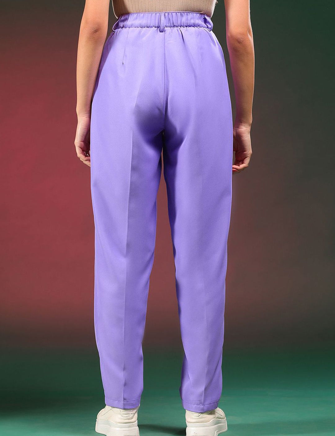 Kotty Women Solid Relaxed Mid-Rise Regular FitPleated RegularTrousers