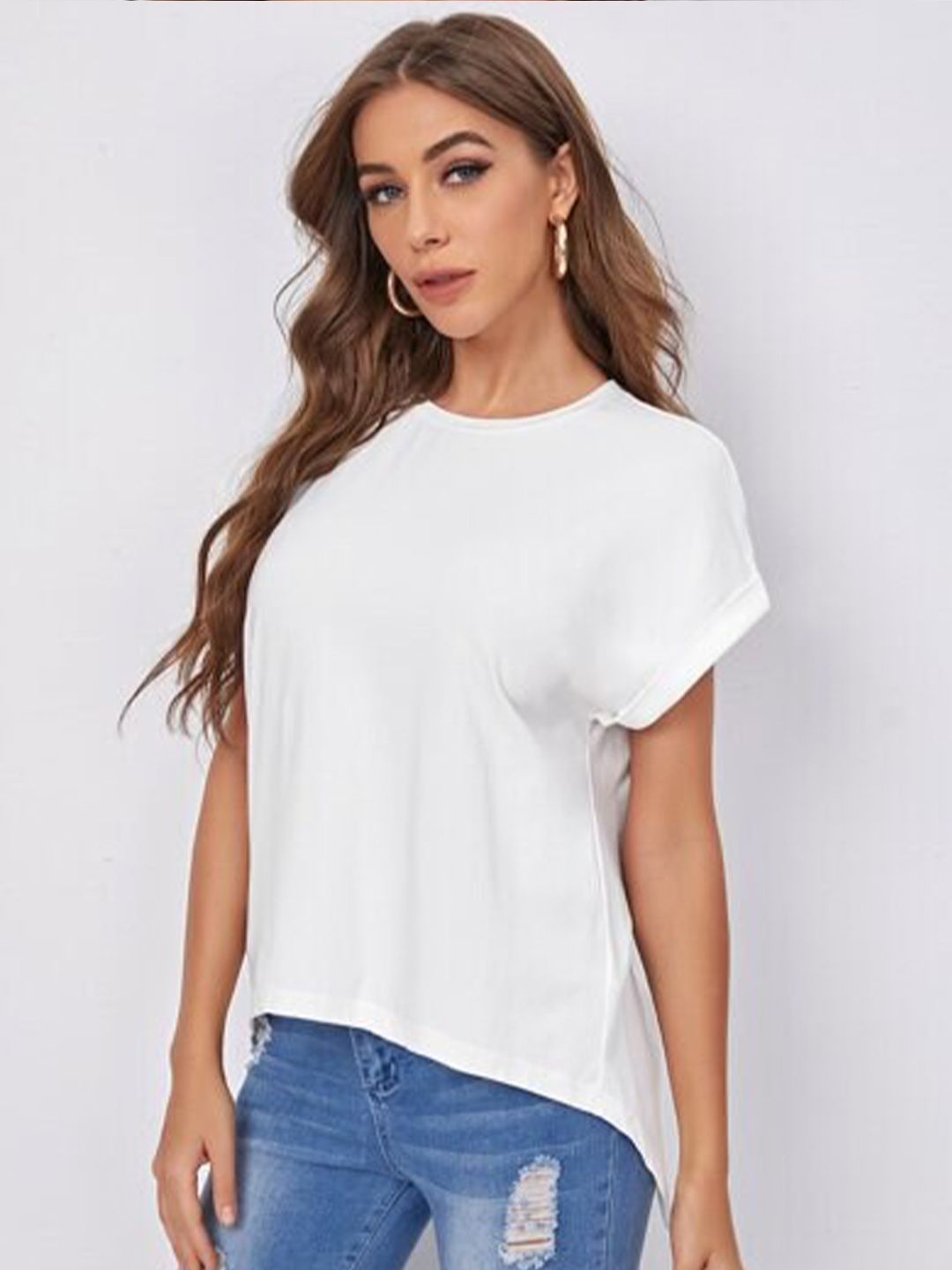 Kotty White Extended Sleeves Styled Back Top