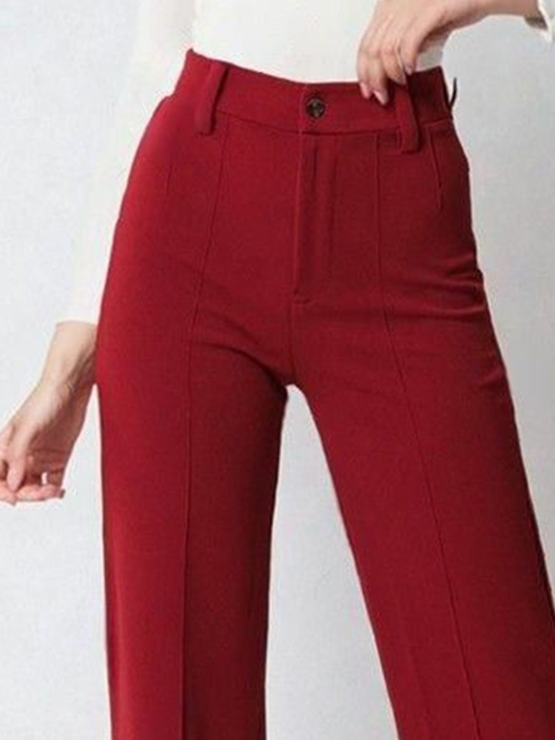 Kotty White and Maroon Scoop Neck T-Shirt with Trouser