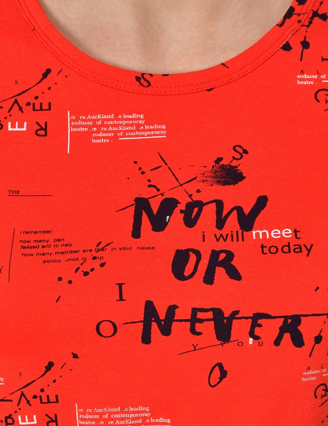 Kotty Women Red & Black Printed Night Suit