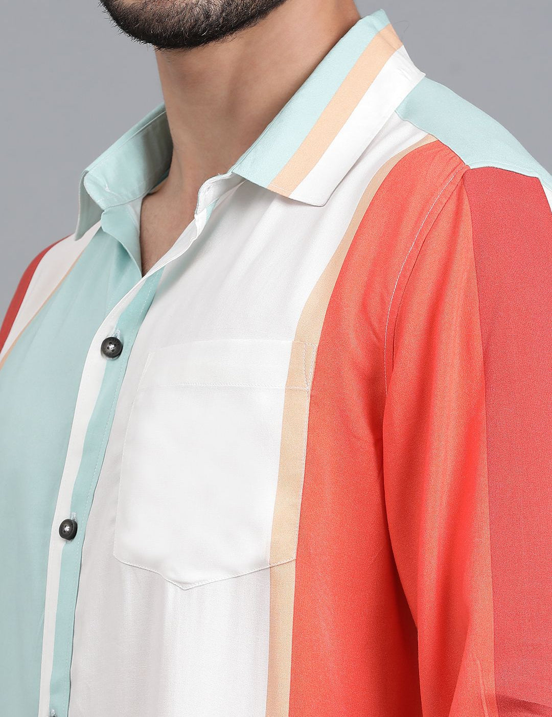 Kotty Men Colourblocked Spread Collar Casual Shirt