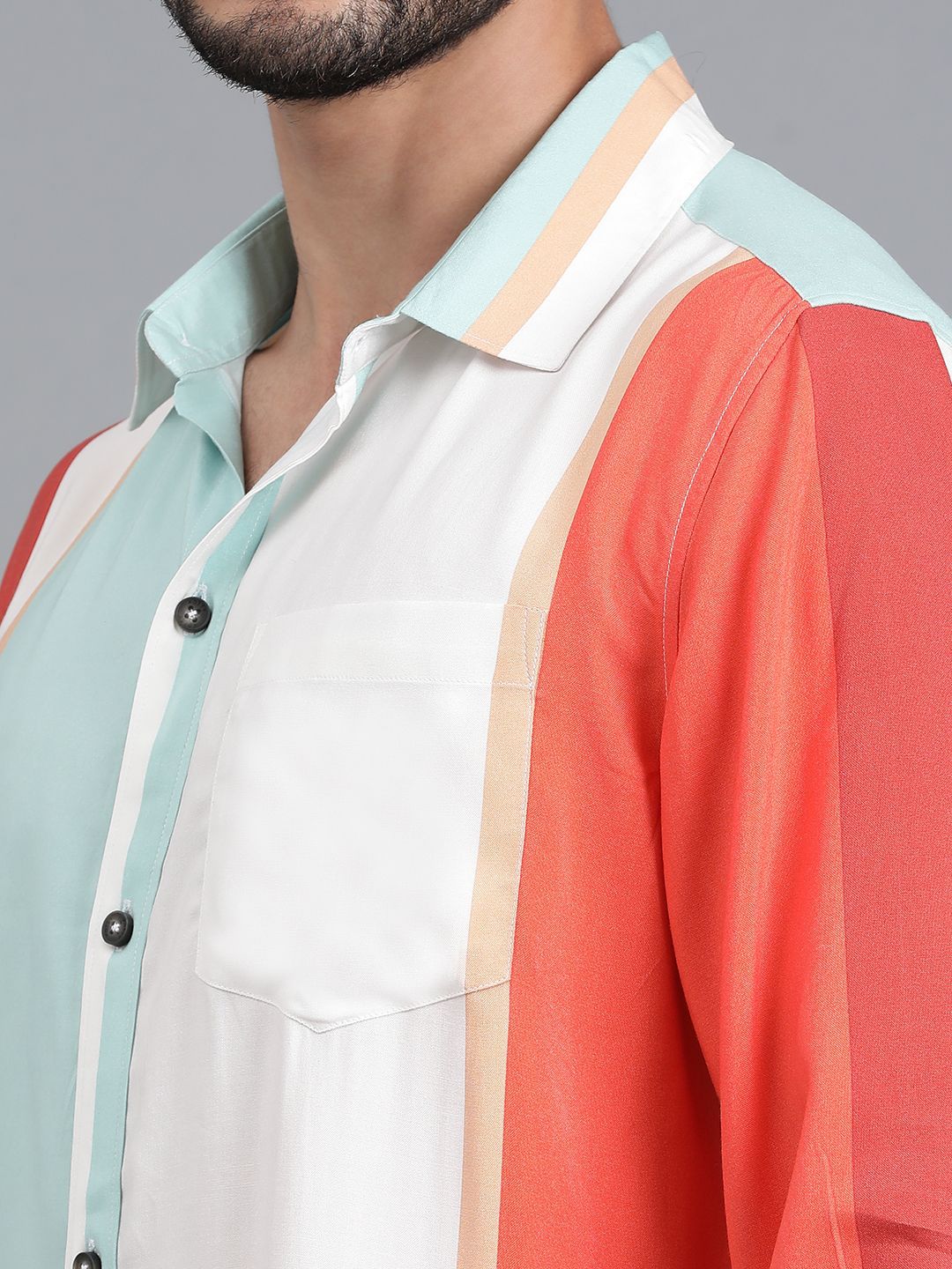 Kotty Men Colourblocked Spread Collar Casual Shirt