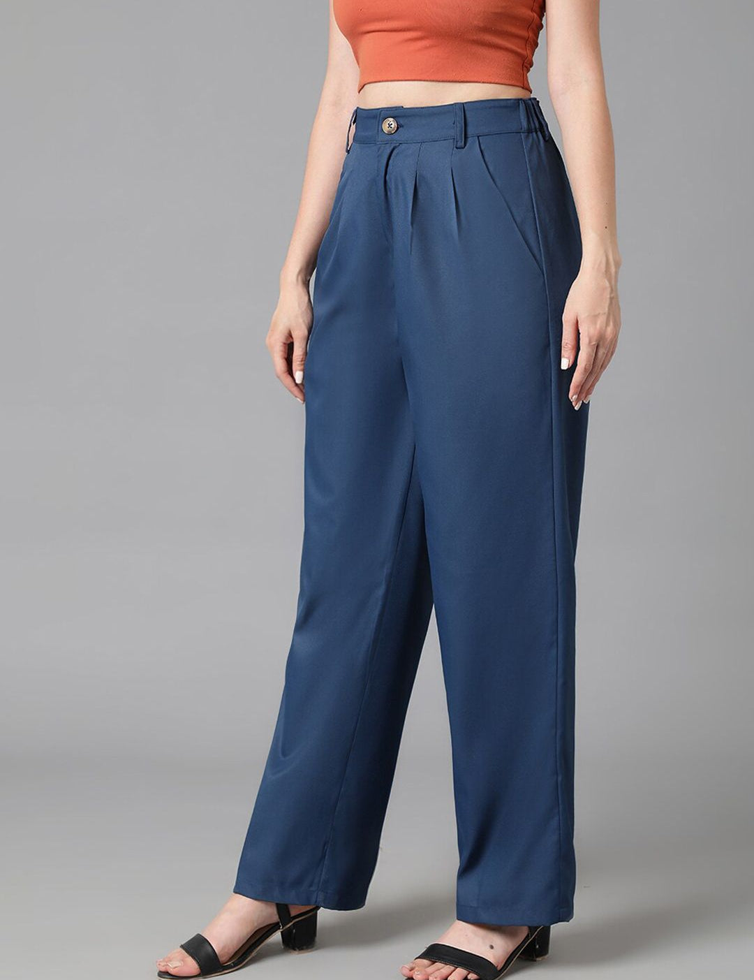 Kotty Women Navy Blue Relaxed Straight Leg High-Rise Easy Wash Pleated Trousers