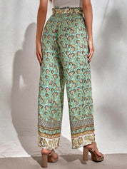 Kotty Women Green Floral Printed Trousers