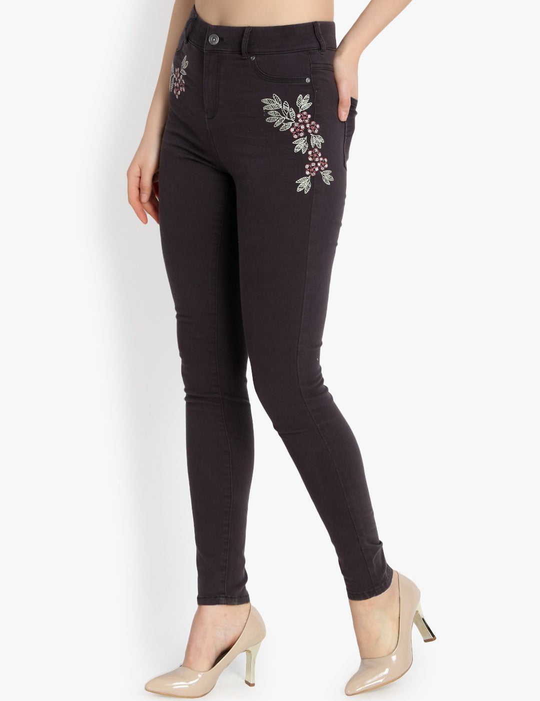 Kotty Women Black Skinny Fit High-Rise Clean Look Stretchable Jeans