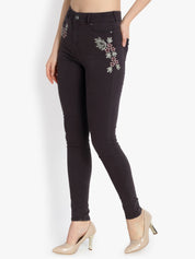 Kotty Women Black Skinny Fit High-Rise Clean Look Stretchable Jeans