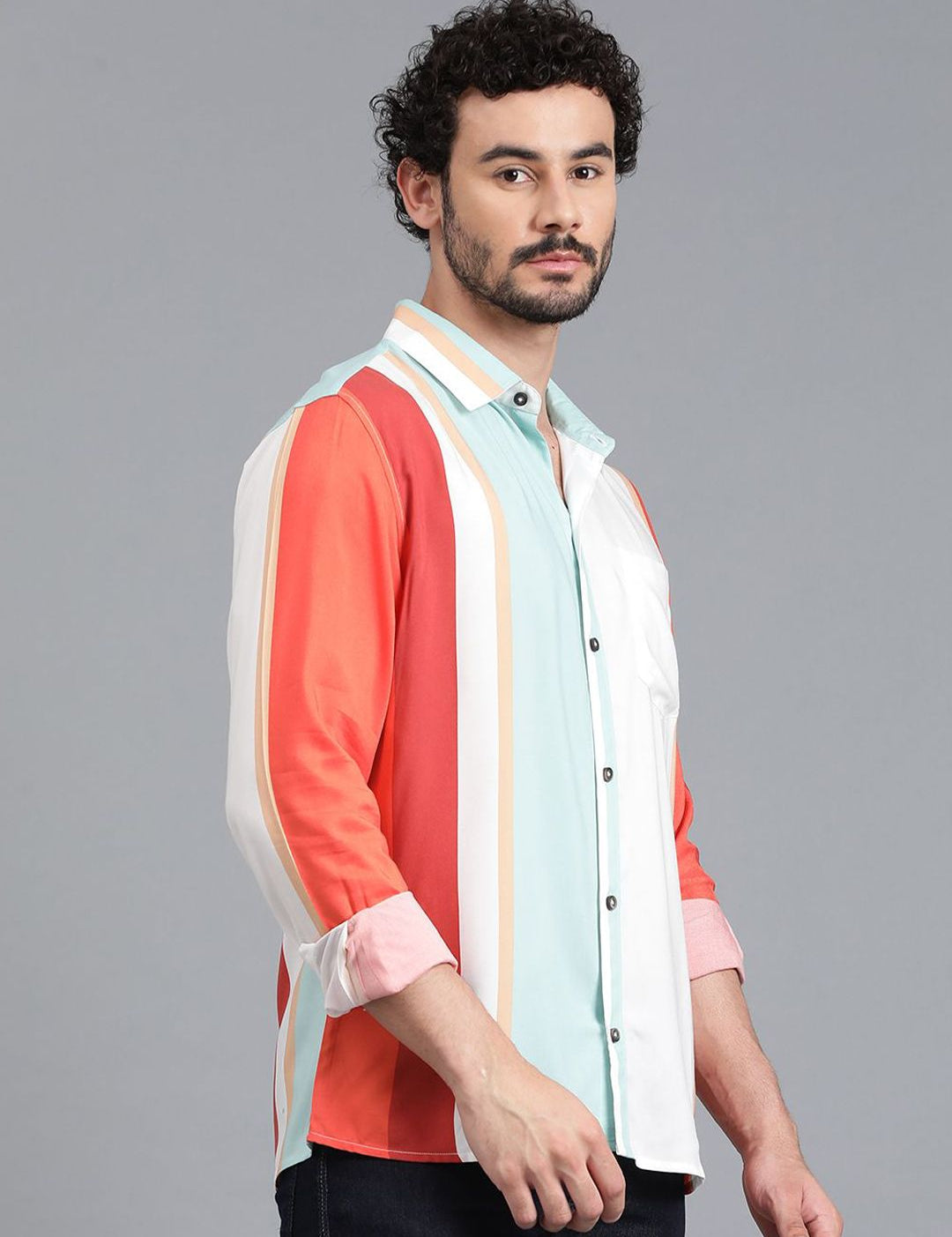 Kotty Men Colourblocked Spread Collar Casual Shirt